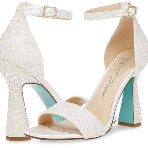 Betsey Johnson Dani Heels white size 8 - lightly worn